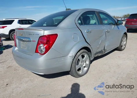 2015 Chevrolet Sonic Ltz Auto z USA, uszkodzony, nr VIN 1G1JE5SB7F4167810